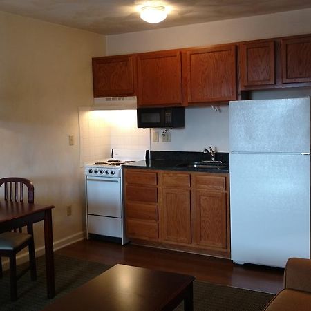 Affordable Suites Charlottesville Dış mekan fotoğraf