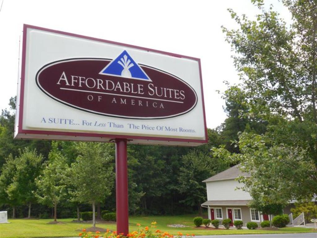 Affordable Suites Charlottesville Dış mekan fotoğraf